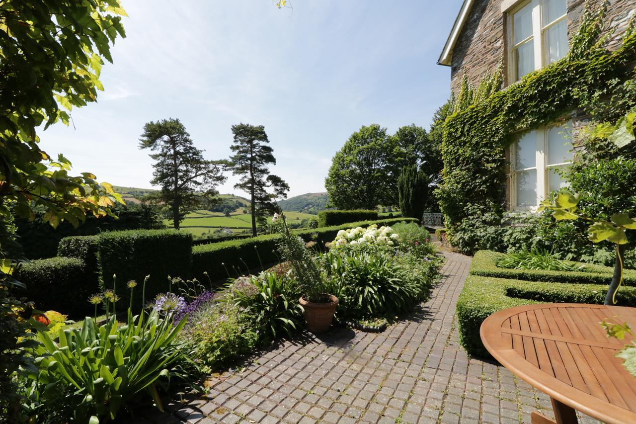 Вилла Aber Clwyd Manor Derwen Экстерьер фото